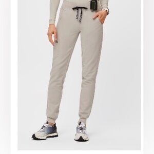 FIGS Zamora Jogger Scrub Pants